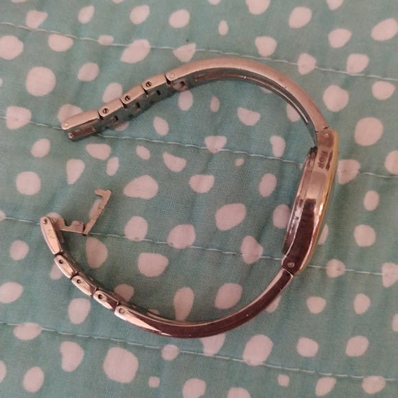 Anne Klein silver & gold toned water resistant & elegant watch - Picture 3 of 6